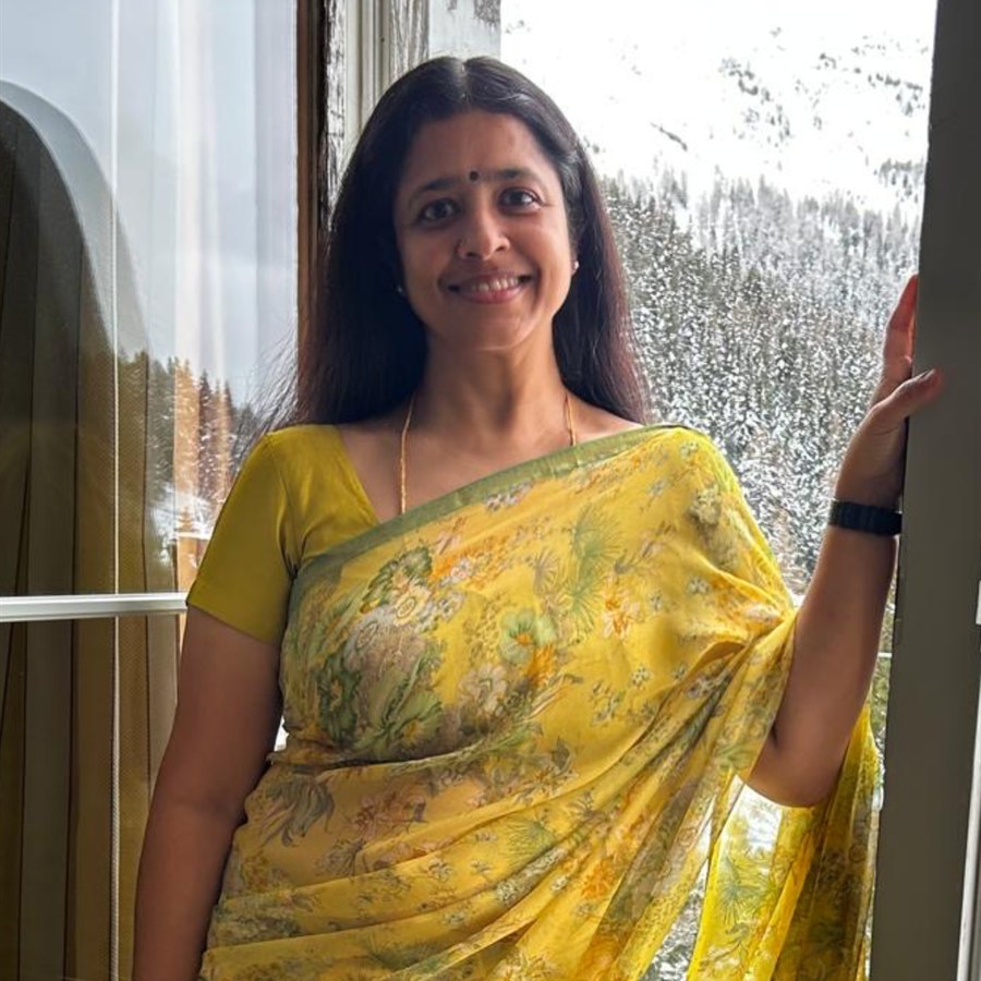 Prasi, who makes the laddoos
